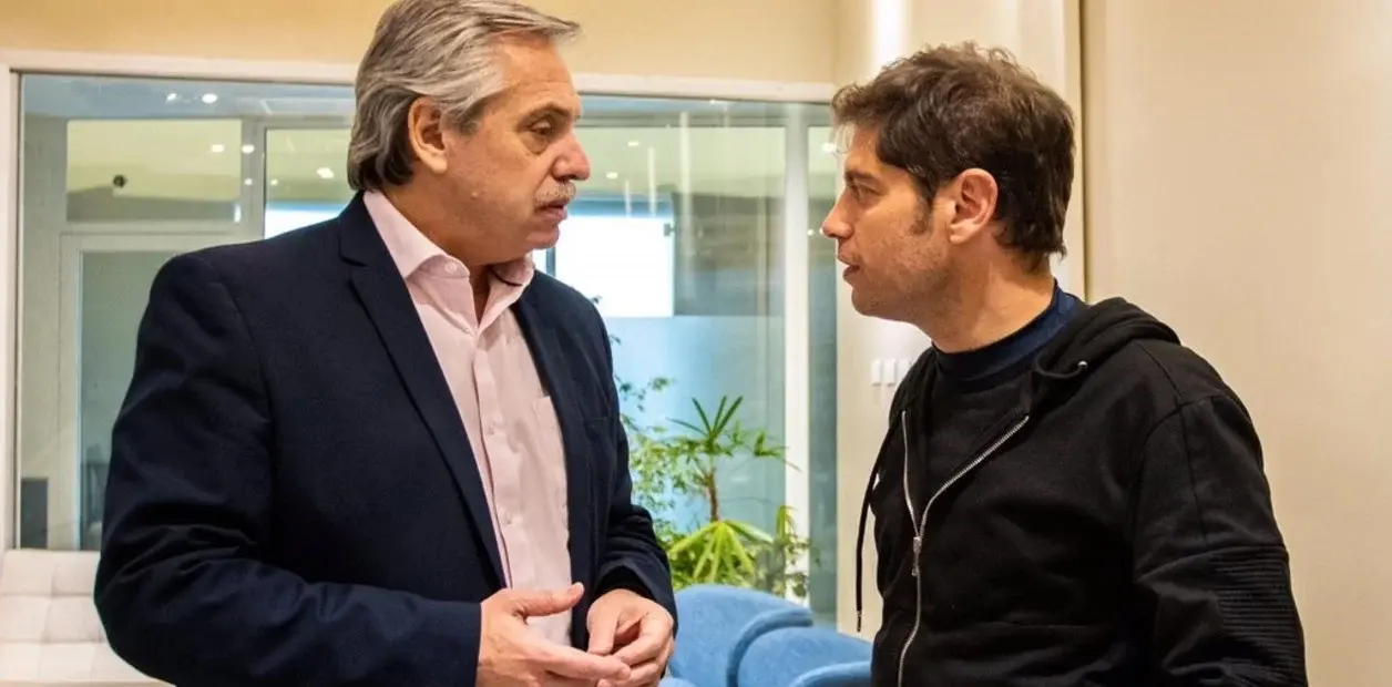 Constitucionalistas sostienen que la prohibición de reuniones sociales viola el derecho a la intimidad