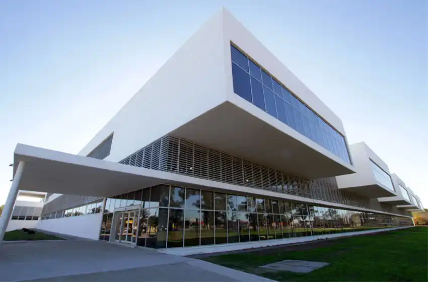 Murió una joven de 18 años que había sido acuchillada por su tía