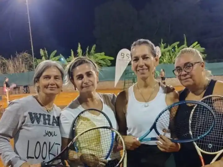 Romina Fahler y Brígida Marcó - Anadela Urteaga y Florencia Díaz