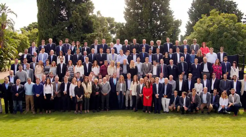 Macri recibió a Vidal y a candidatos a intendentes de Cambiemos en distritos peronistas