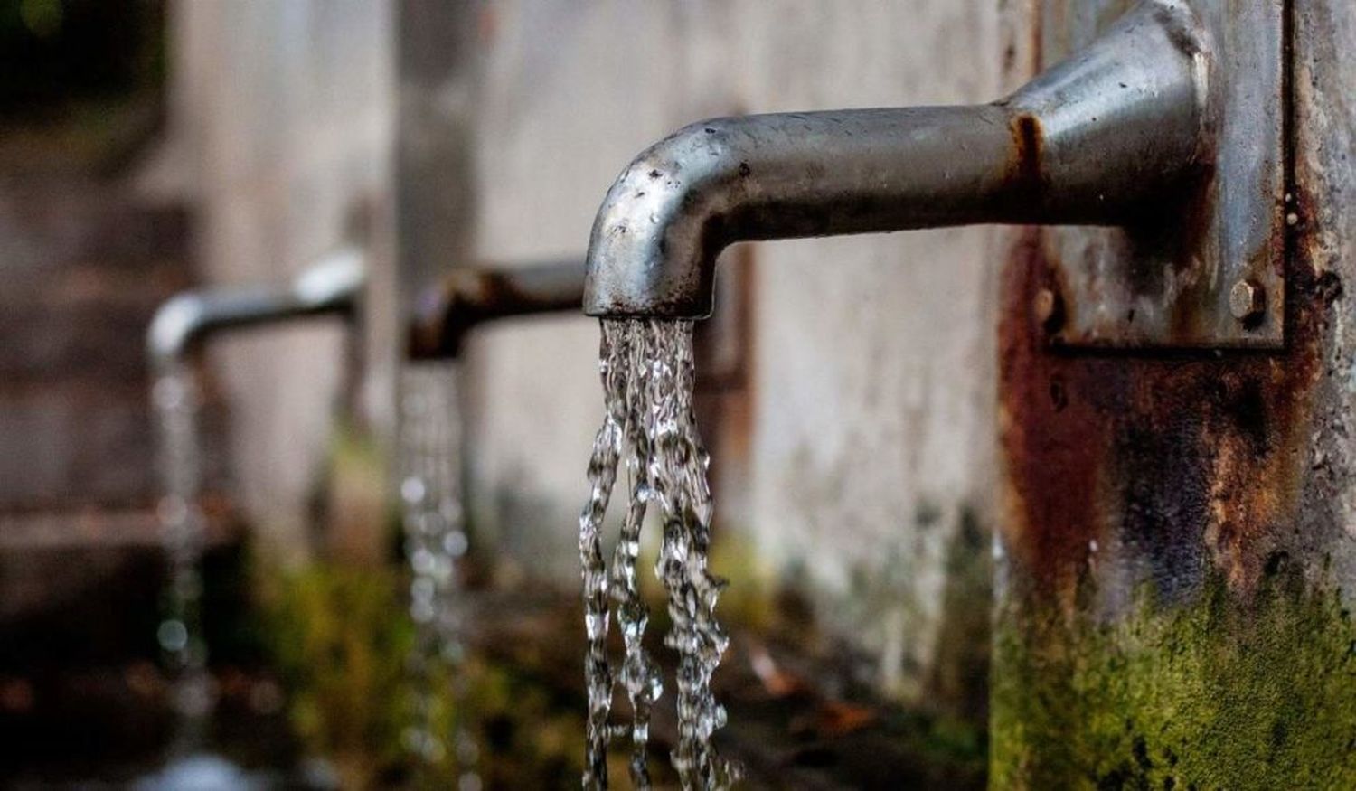 Nuevo Pozo Semisurgente de Agua Potable en el Barrio Dunat