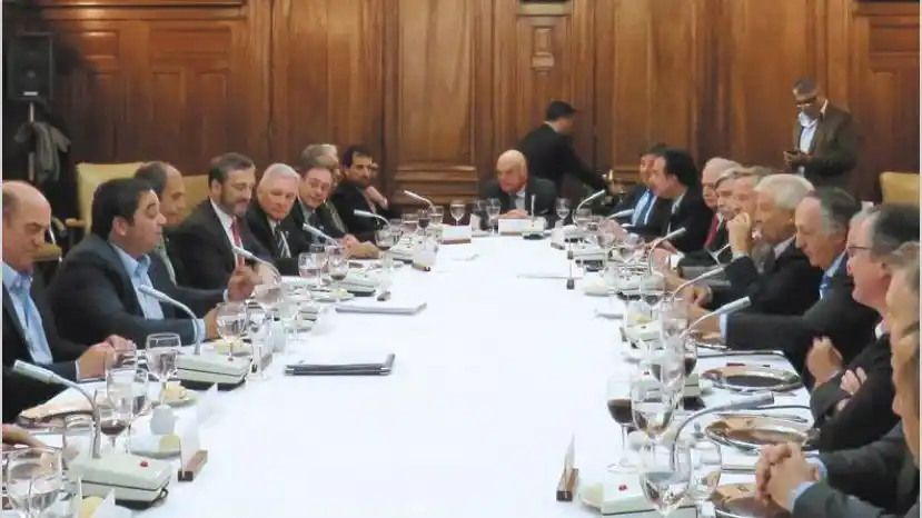 Post elecciones: Triaca anticipó que encarará el blanqueo laboral