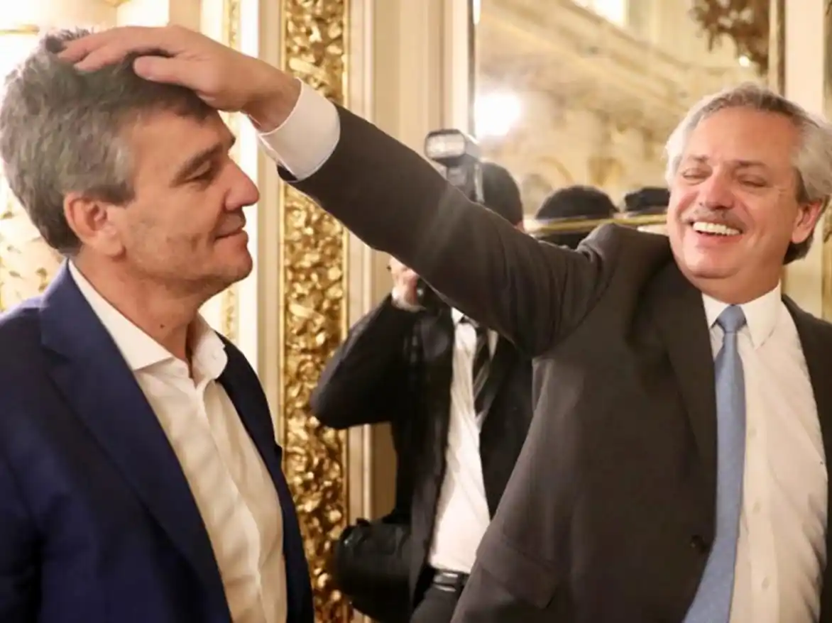 Quién es Juan Zabaleta, el Intendente "albertista" que se le plantó a La Cámpora y asumirá en Desarrollo Social