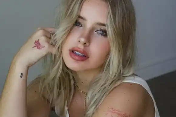 Coti Romero adoptó una nueva mascota y llamó la atención por una extraordinaria coincidencia con su ex