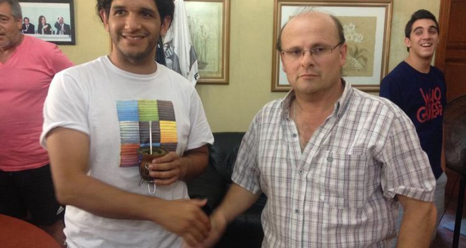 Firmaron acta y levantaron la toma del despacho del Intendente