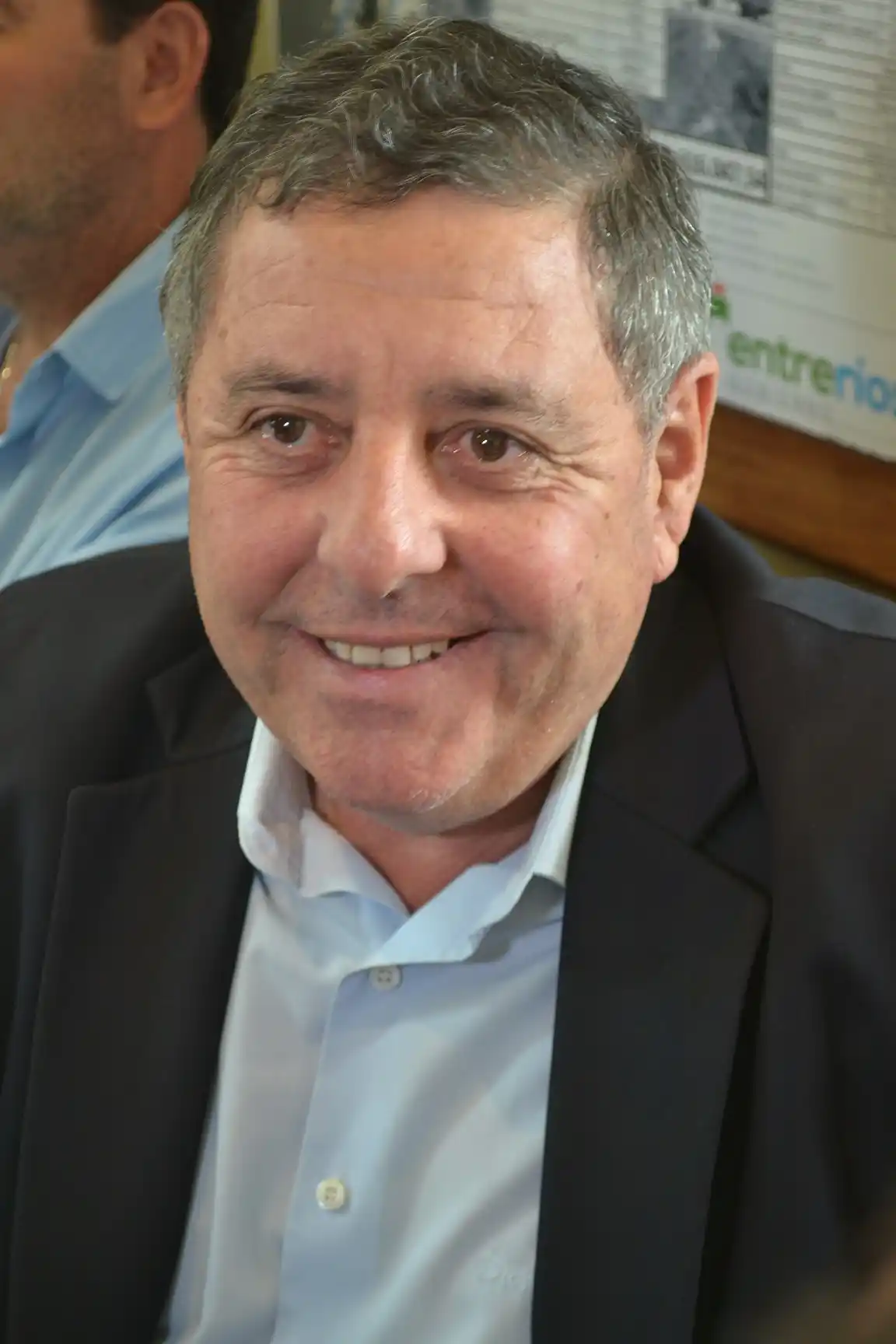 “Este es el único camino posible para que el país salga al frente”