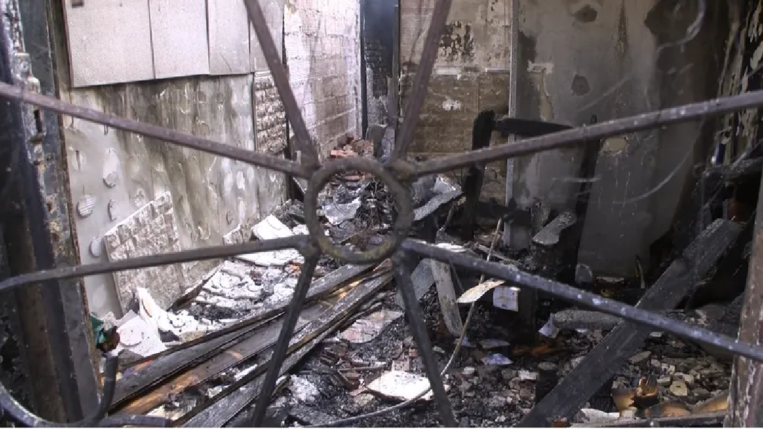 Un incendio consumió una casa por completo