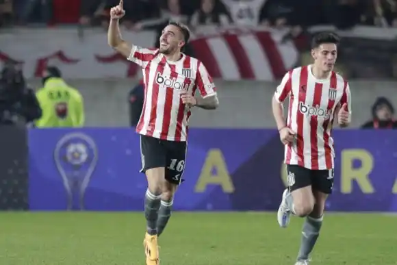 Estudiantes LP va por los cuartos en Brasil