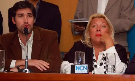 Elecciones 2013: Carrió dijo que fue proscripta en la Provincia y disparó contra Pérez