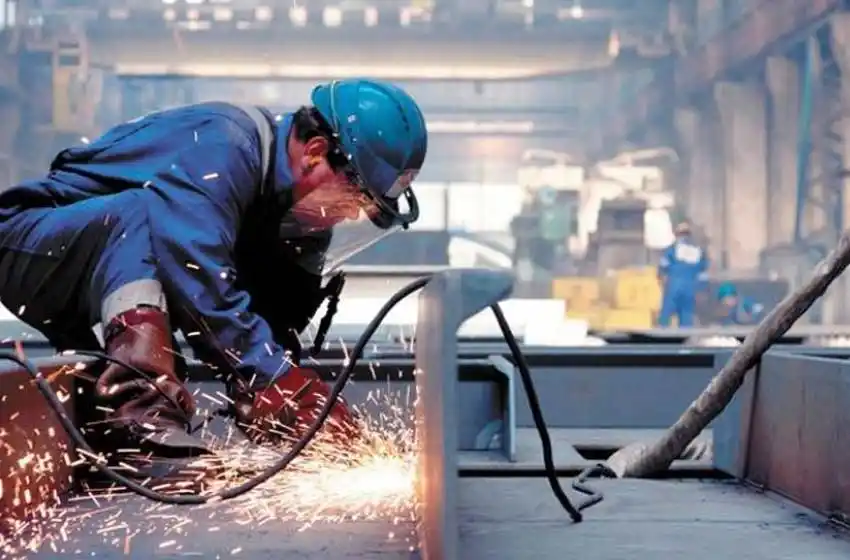 Organizaciones gremiales piden una audiencia pública para debatir la Ley de ART