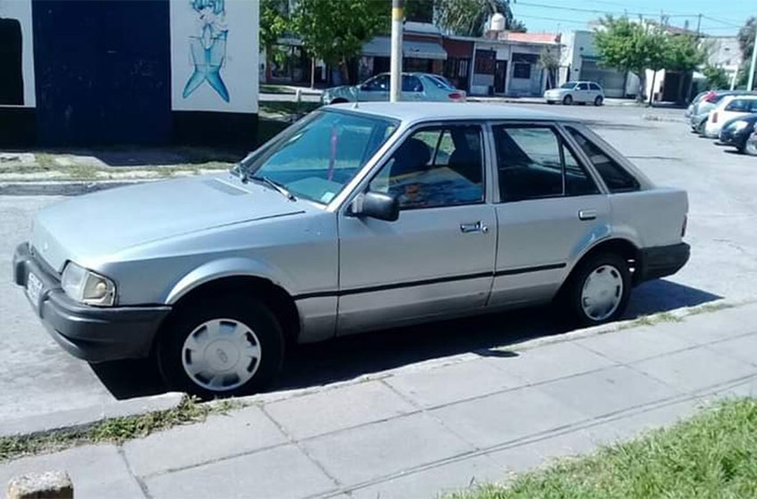 Cuarentena insegura: reparte prepizzas en barrios marplatenses, le robaron el auto  y pide ayuda en las redes