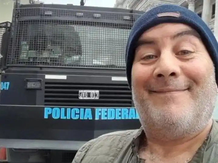 Entre otras cosas, Cediek deberá grabar un video en TikTok pidiendo disculpas por las intimidaciones.