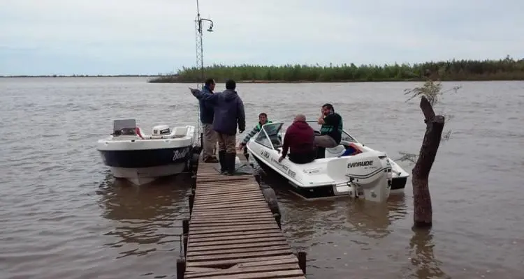 Continúa la búsqueda de los ramallenses en la costa de Vuelta de Obligado