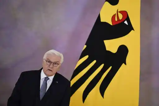 Alemania avanza hacia la «estabilidad política»: disuelven el Parlamento y CONVOCAN A ELECCIONES ANTICIPADAS EL #23FEB
