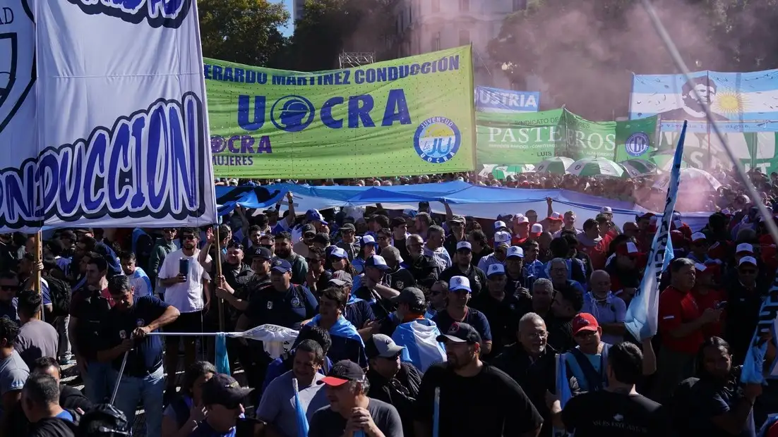 La CGT llamó a ponerle “límites" al Gobierno de Milei en la marcha por el Día del Trabajador
