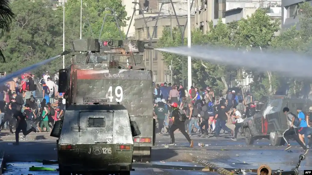 En Chile se desploman las exportaciones en el contexto de la crisis generada por las manifestaciones sociales