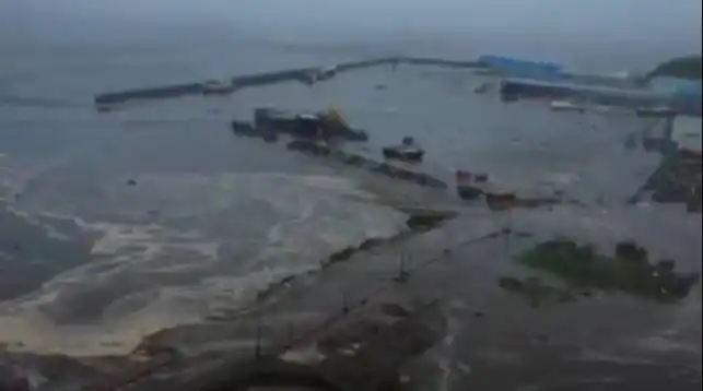 EEUU, Japón y Colombia, bajo alerta por el tsunami originado en Rusia