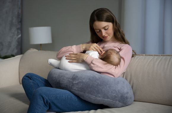 Alerta por la caída de la lactancia materna exclusiva: solo el 44,7% de los bebés la recibe hasta los 6 meses