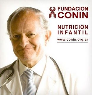 Distinguen al doctor Abel Albino por su lucha contra la desnutrición infantil