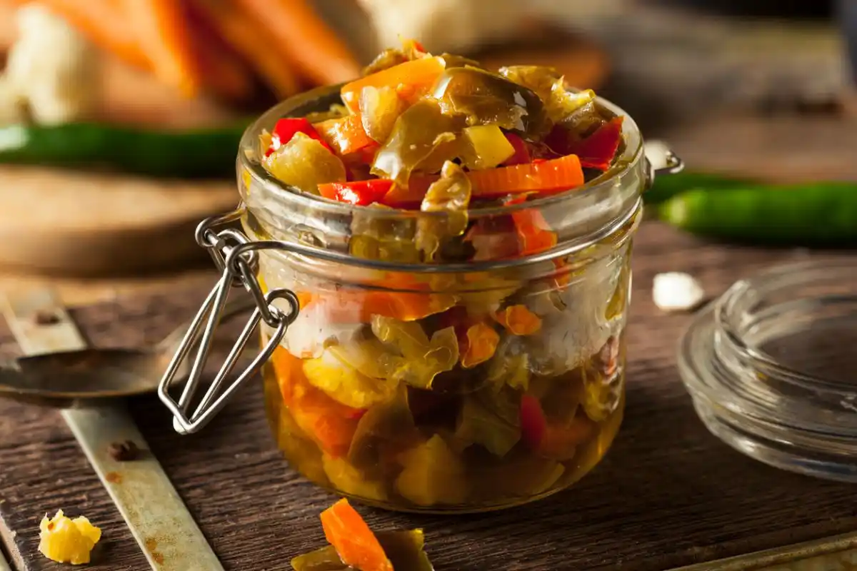 La ANMAT prohibió varios alimentos al escabeche