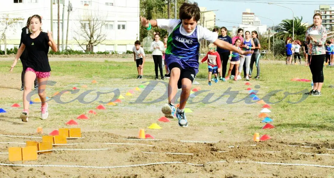 La Asociación de Atletismo, paso cumplido para llegar a la pista