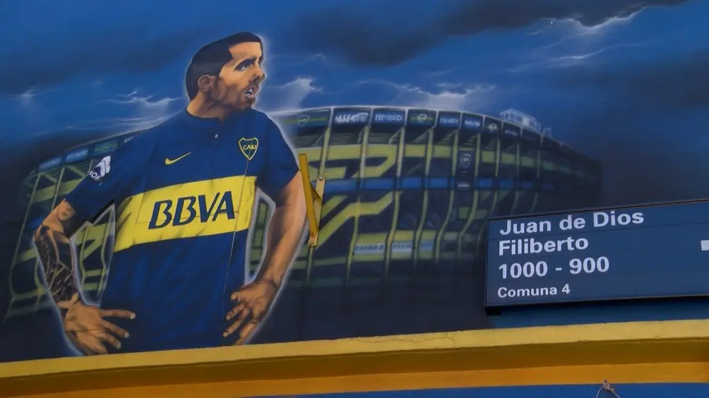 Tevez: «Tengo 26 títulos pero los dejo de lado por la gloria del club»