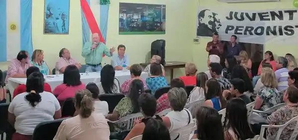 “Se va gestando un reencuentro con muchos compañeros”  