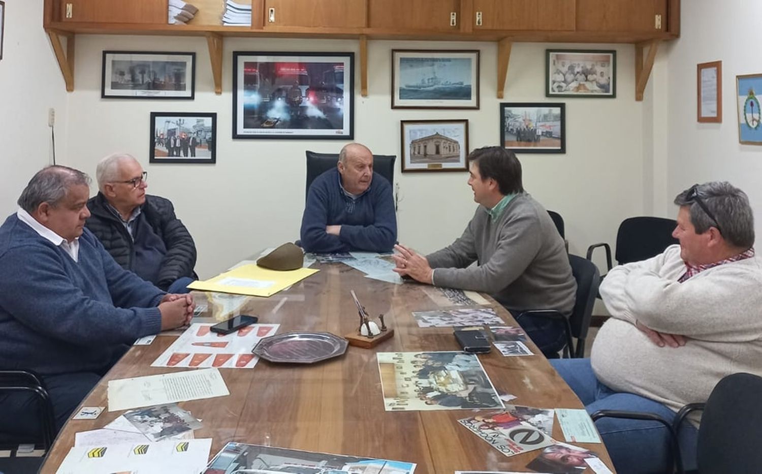 Por la nueva Ley de Bomberos Voluntarios Morchio se reunió con Bomberos