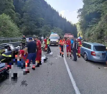 El accidente dejó un saldo de dos fallecidos y una mujer gravemente herida