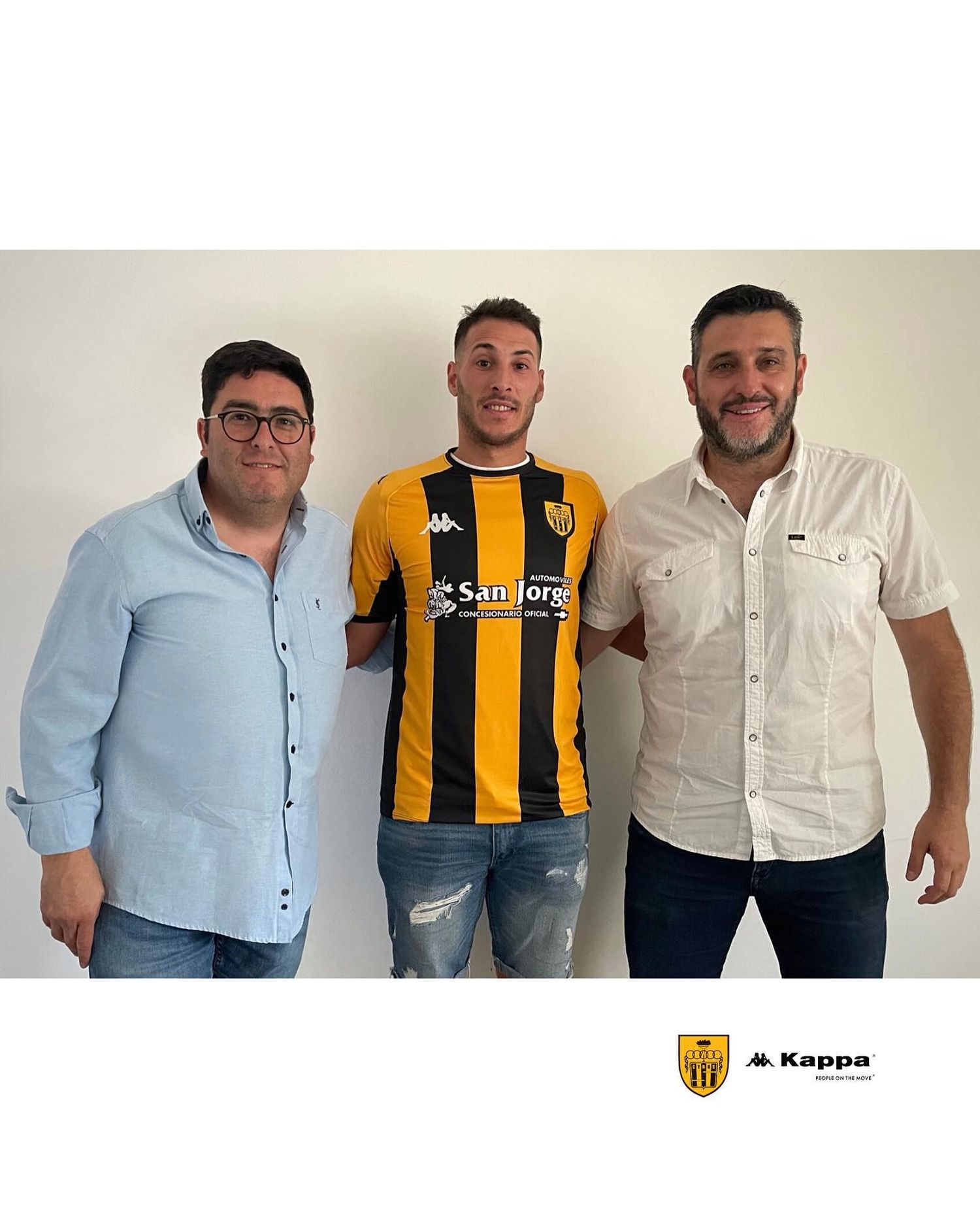 Un Santamarina reforzado vuelve a los entrenamientos