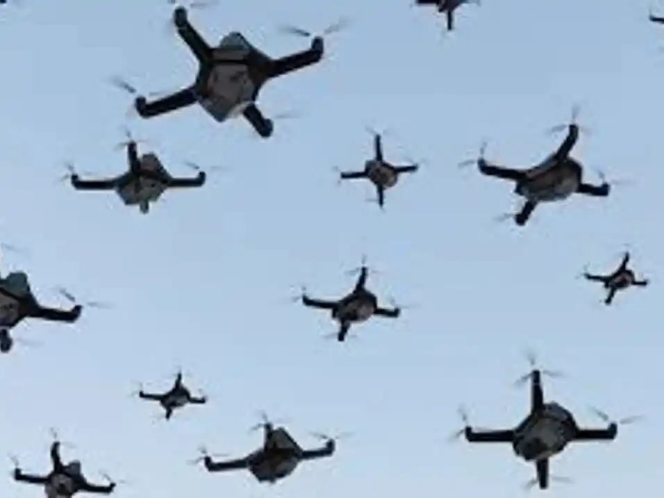 Javier Milei impulsa la compra secreta del sistema Leónidas para neutralizar enjambres de drones en la Argentina