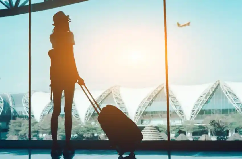 Viajes al exterior con nuevo cerrojo al dólar: ¿se puede o no se puede?