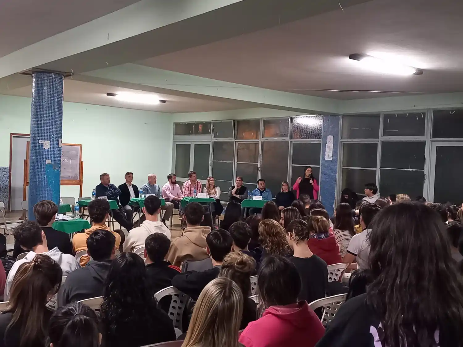 Elecciones 2023: tres candidatos debatieron ante estudiantes en el Socorro