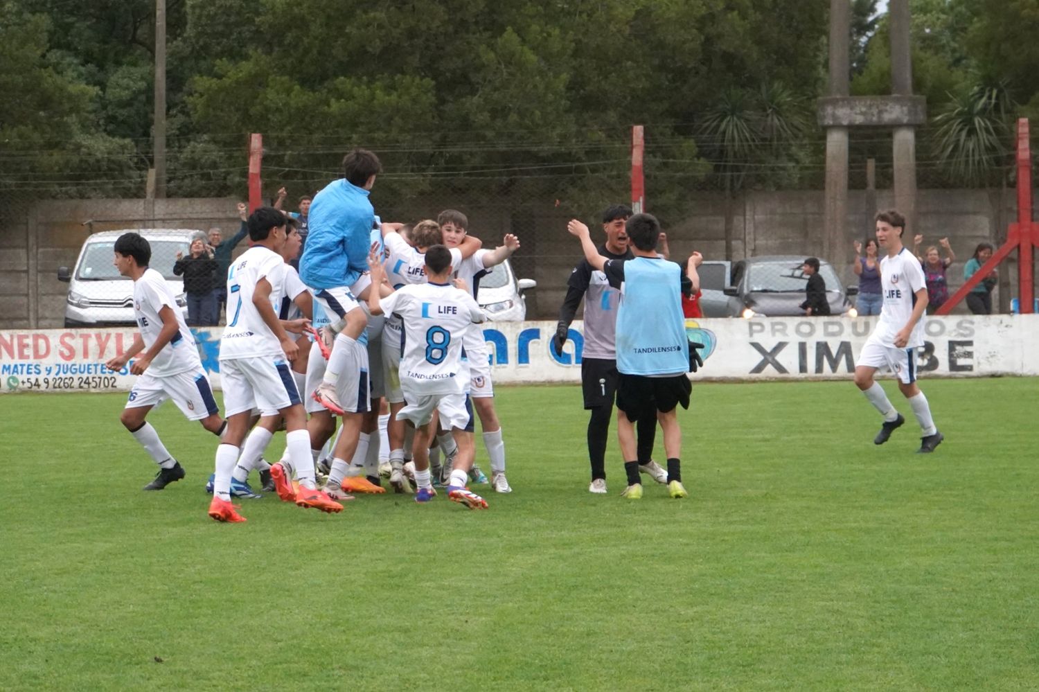 Tandil viene de festejar en Necochea.