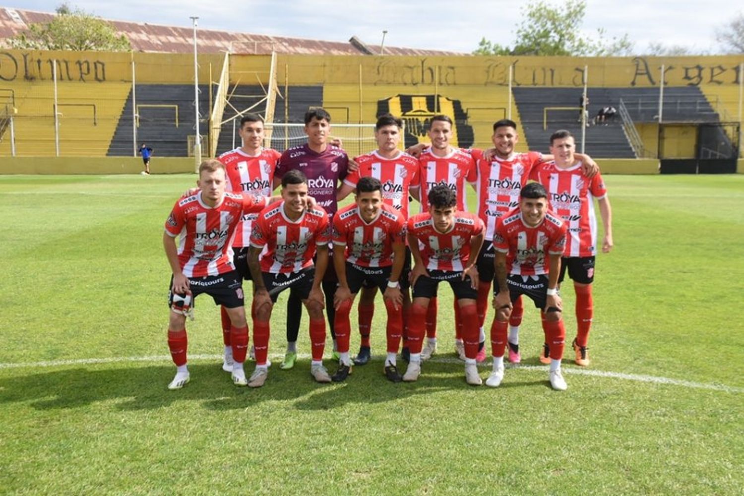 A 9 de Julio no le alcanzó, cayó ante Olimpo y quedó fuera del Torneo Federal A