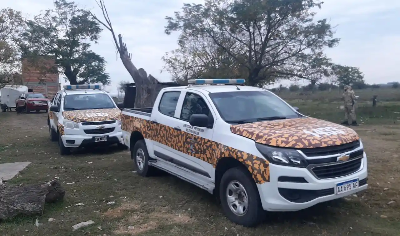 En dos allanamientos decomisaron 11 animales silvestres y armas de fuego