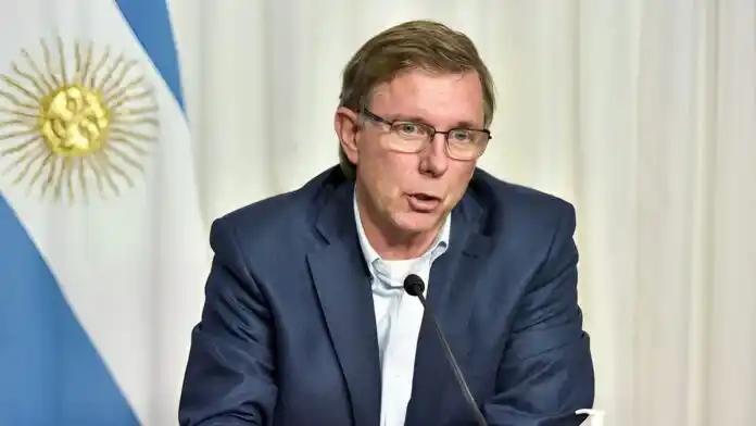 Lácteos: tras suspender retenciones, Bahillo dice que se regirán por tope mensual del 5%