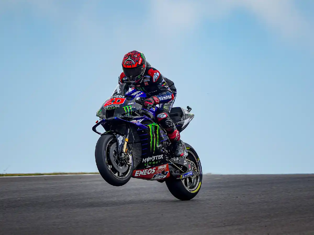 Quartararo domina prácticas en Algarve