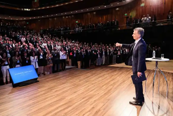 Macri convocó a una reunión de Gabinete ampliado