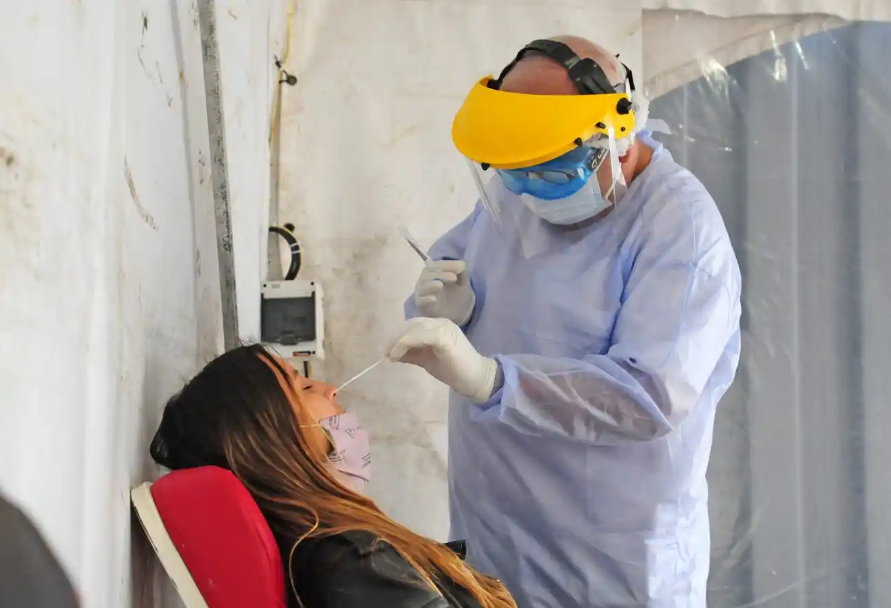 Juntos por el Cambio acusó al Municipio de retirar las postas febriles de los Caps