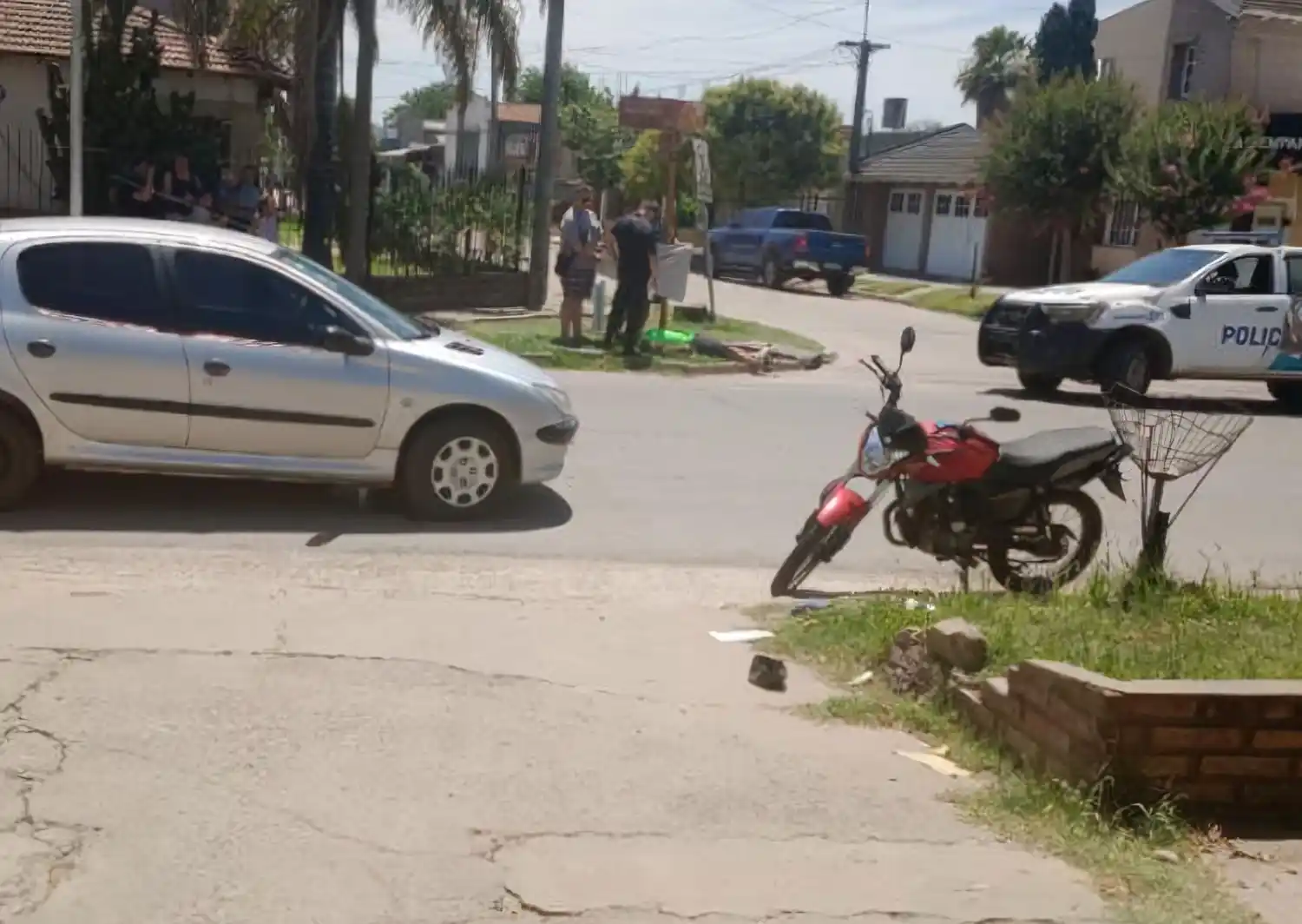 El primer accidente de tránsito en Lucio Mansilla y Belgrano.