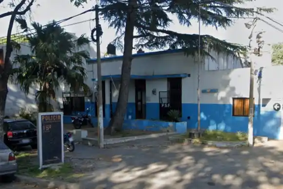 Imputaron a una pareja que vendía drogas adentro de una comisaría