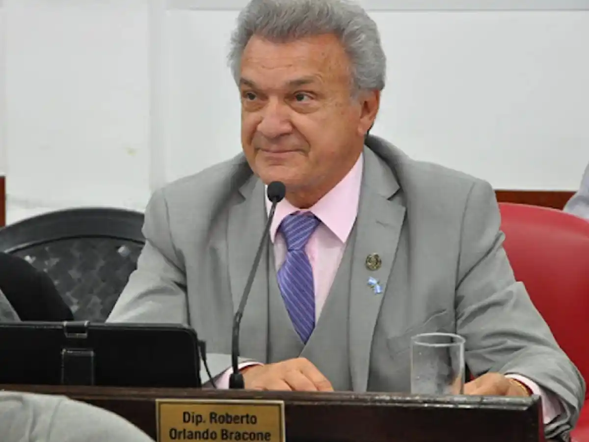 Falleció el cantante Elio Roca