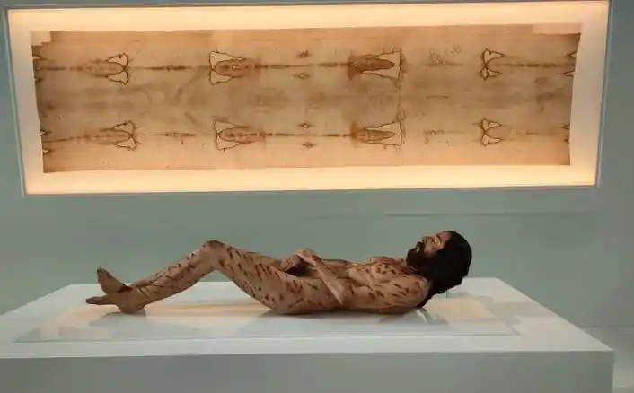 CONOZCA el primer cuerpo HIPERREALISTA de Cristo que se puede ver en España