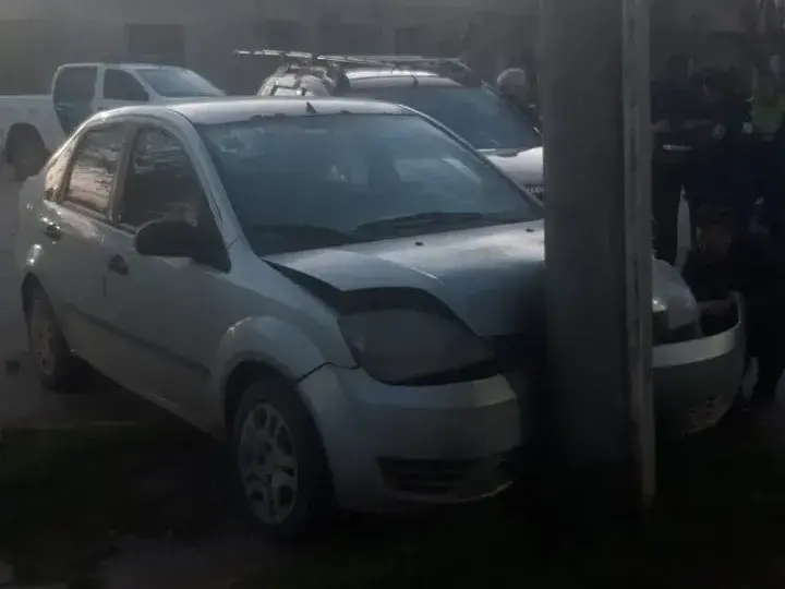 Siniestro vial ocurrió esta tarde en calles 519 y 558, de Quequén