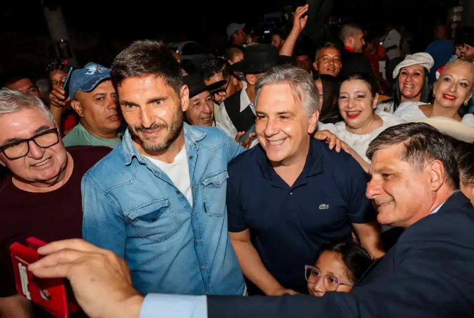 Llaryora y Pullaro defendieron los festivales nacionales.