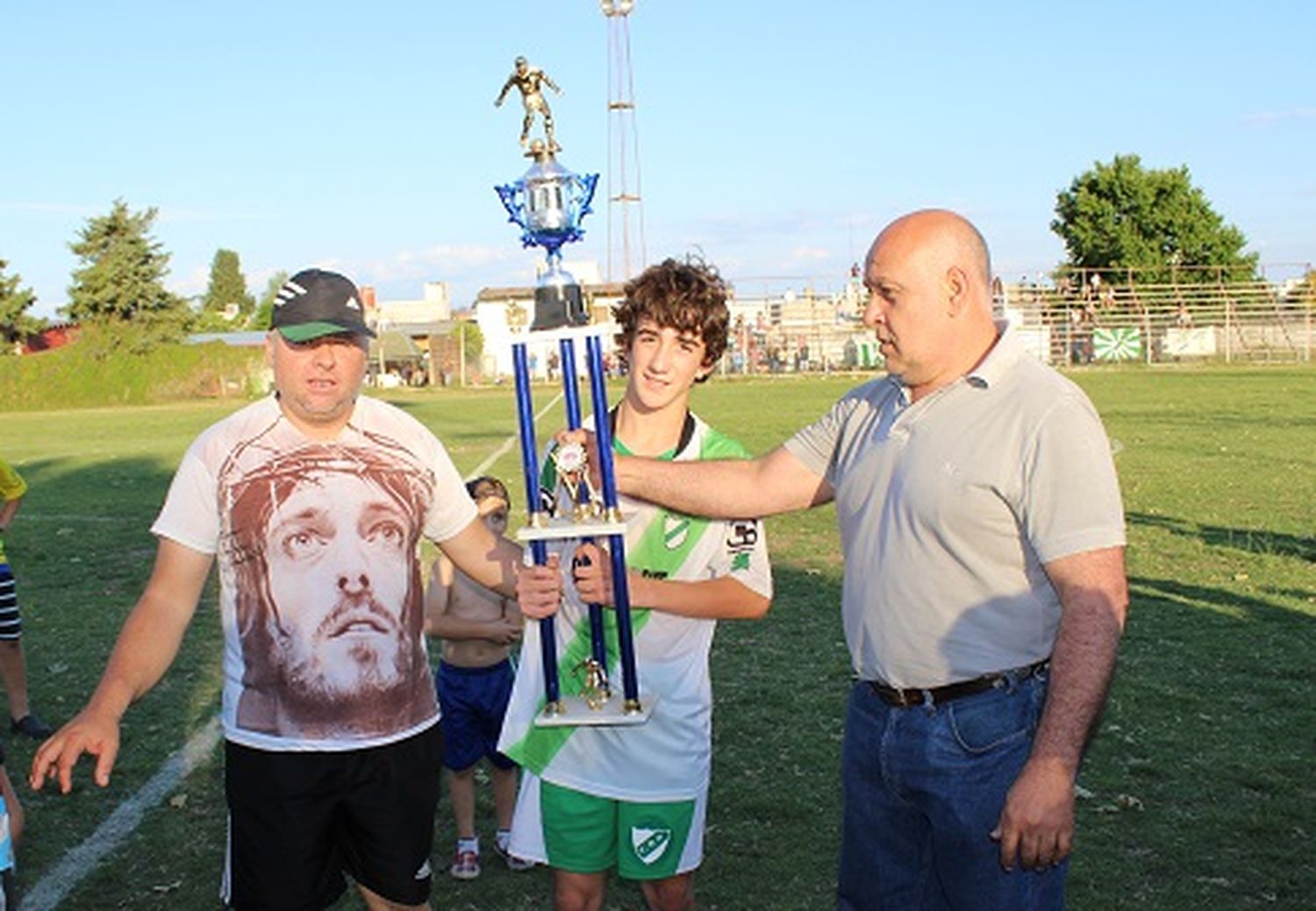 Pueblo Nuevo derrotó a Juventud y se coronó campeón en 2003