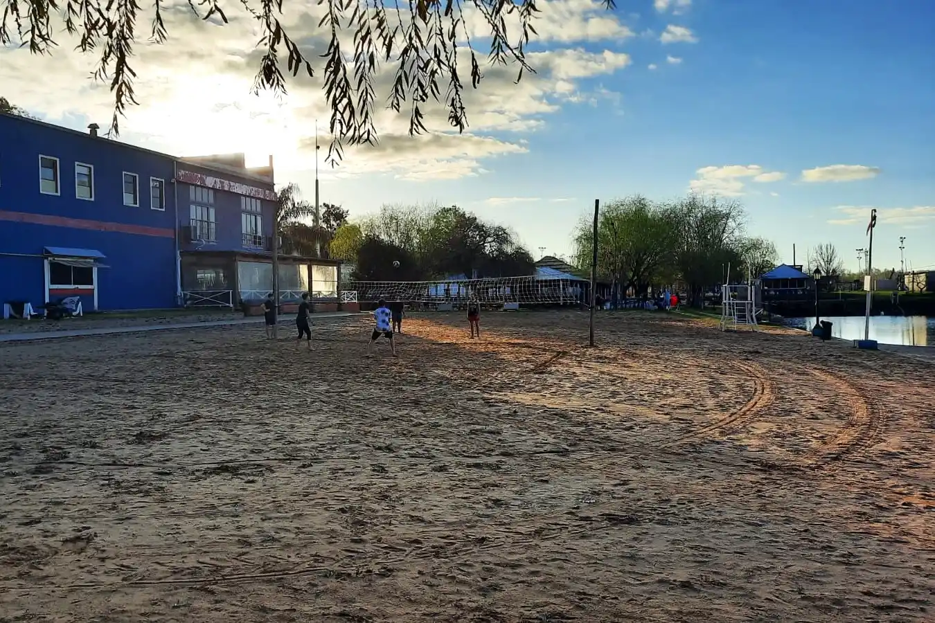 Pescadores suspendió el fútbol hasta ''nuevo aviso'' por la muerte de Marcos Velo.