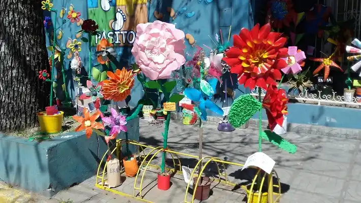 Una iniciativa eco: festejaron la primavera reciclando
