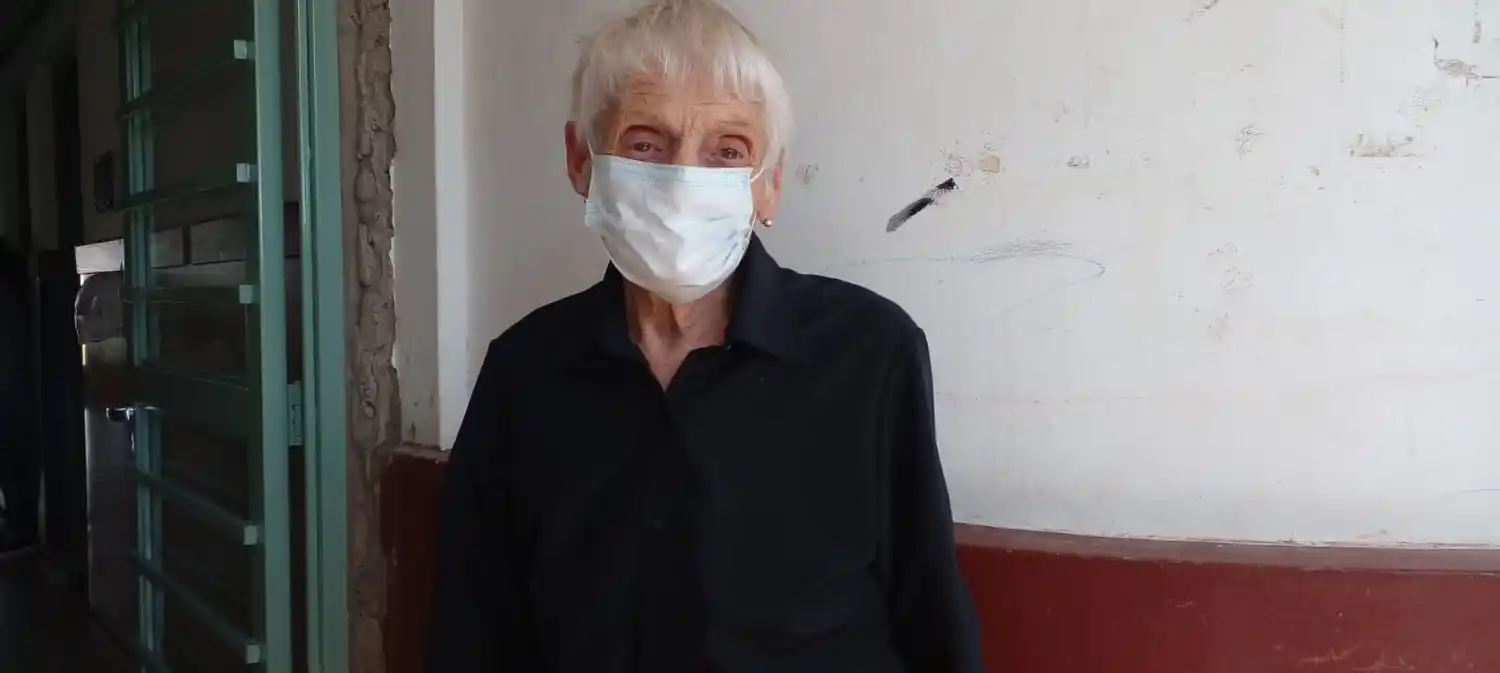 Elecciones Paso 2021: Irma Devicenzi de 87 años: “No veía la hora de poder votar”